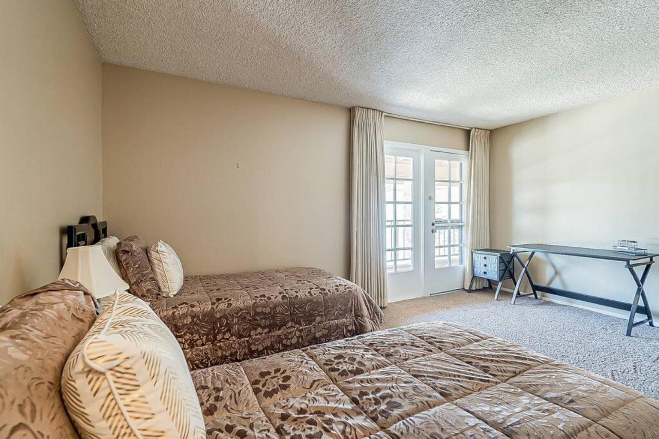 Cozy 2 Bedroom Condo With Golf Course Views Mesa Eksteriør bilde
