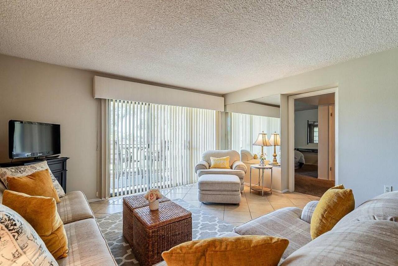 Cozy 2 Bedroom Condo With Golf Course Views Mesa Eksteriør bilde